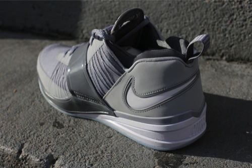 nike-zoom-revis-wolf-grey-3