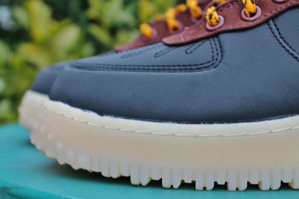 Nike Air Force 1 Duckboot 'Black:Dark Field Brown'5