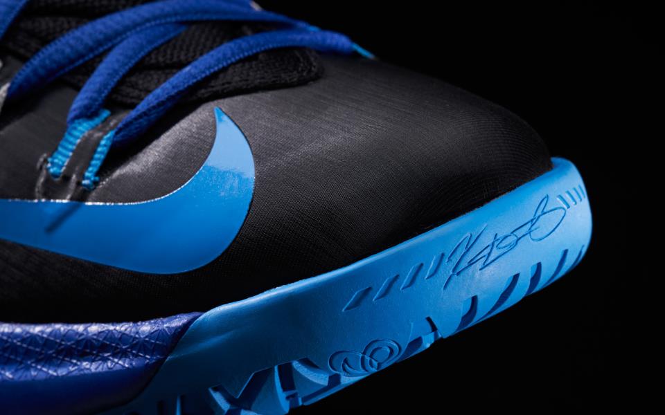 Nike KD V (5) 'Black:Blue Glow-Game Royal-Strata Grey'5