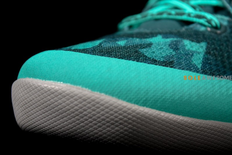 Nike Kobe VIII (8) System 'Dark Atomic Teal'7