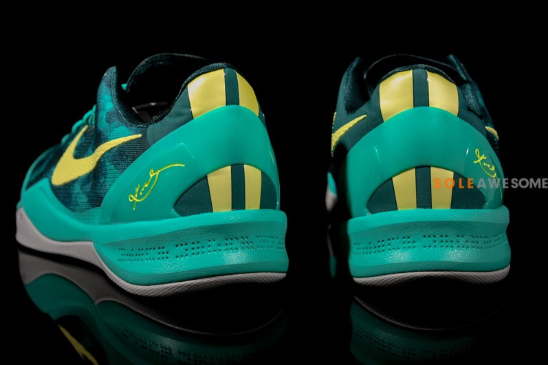 Nike Kobe VIII (8) System 'Dark Atomic Teal'8
