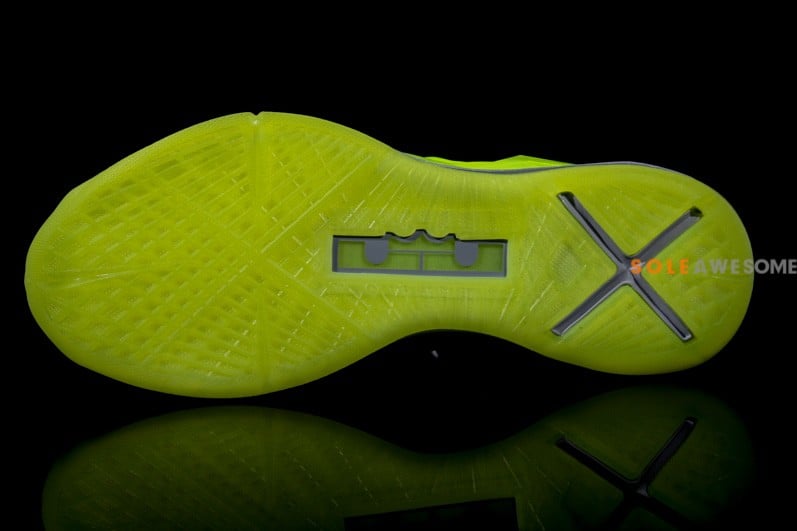 Nike LeBron X (10) ‘Volt’ - New Images3