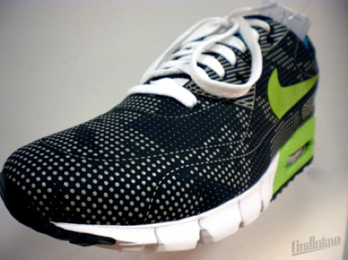 Nike Air Max 90 Current “Electric Green”
