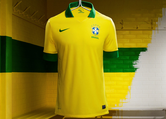 Nike_Football_Brazil_Home_Jersey_(6_2)_large