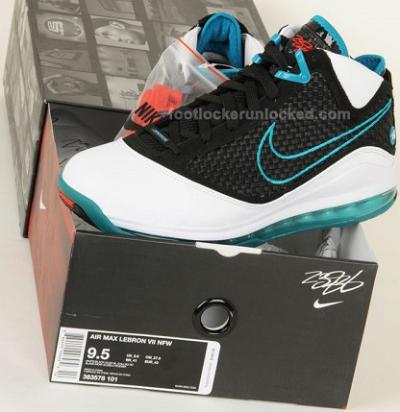 Nike Zoom Air Max Lebron VII “Red Carpet” Limited Release