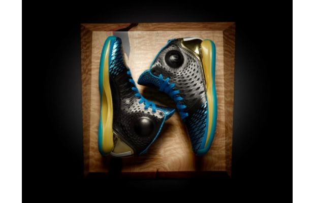 adidas-rose-3.5-year-of-the-snake-2