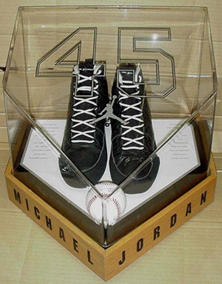 Air Jordan IX (9) Baseball Cleats – Michael Jordan “45”