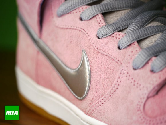 concepts-nike-sb-dunk-high-when-pigs-fly-releasing-at-additional-retailers-2