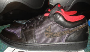 New Air Jordan Retro I Low Black/Red Sample