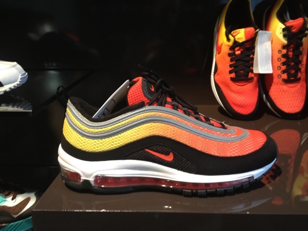 nike-air-max-em-sunrise-pack-7