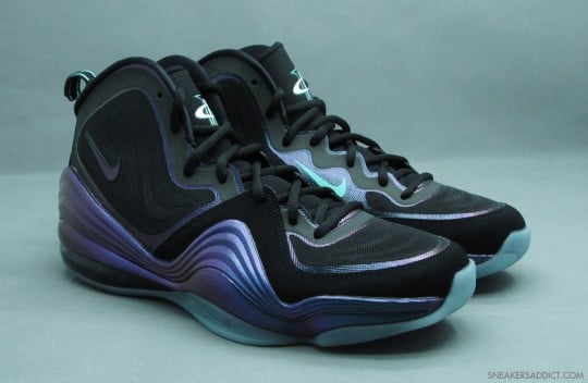 nike-air-penny-v-5-black-atomic-teal-purple-1