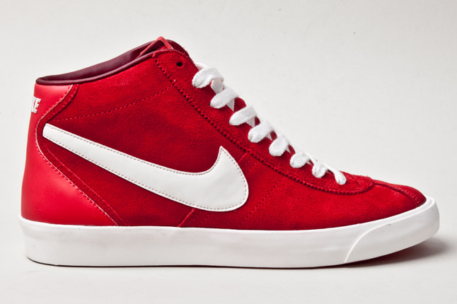 Nike Bruin Mid ‘Hyper Red’
