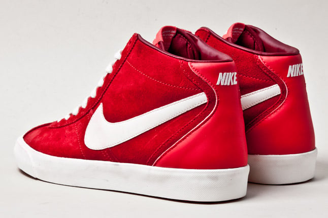 nike-bruin-mid-hyper-red-3