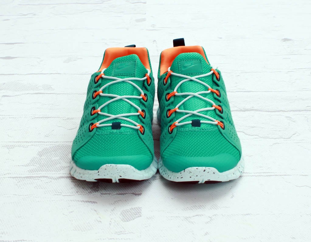 nike-free-powerlines+-ii-atmoic-teal-available-now-3