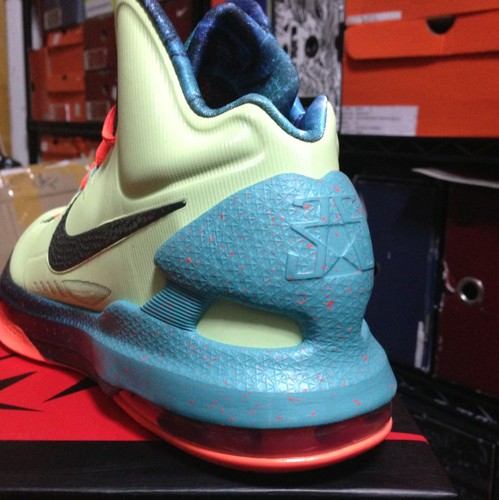 nike-kd-v-5-area-72-5