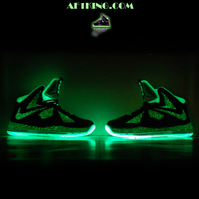 Nike LeBron X (10) 'King of Galaxy X' Custom- SneakerFiles