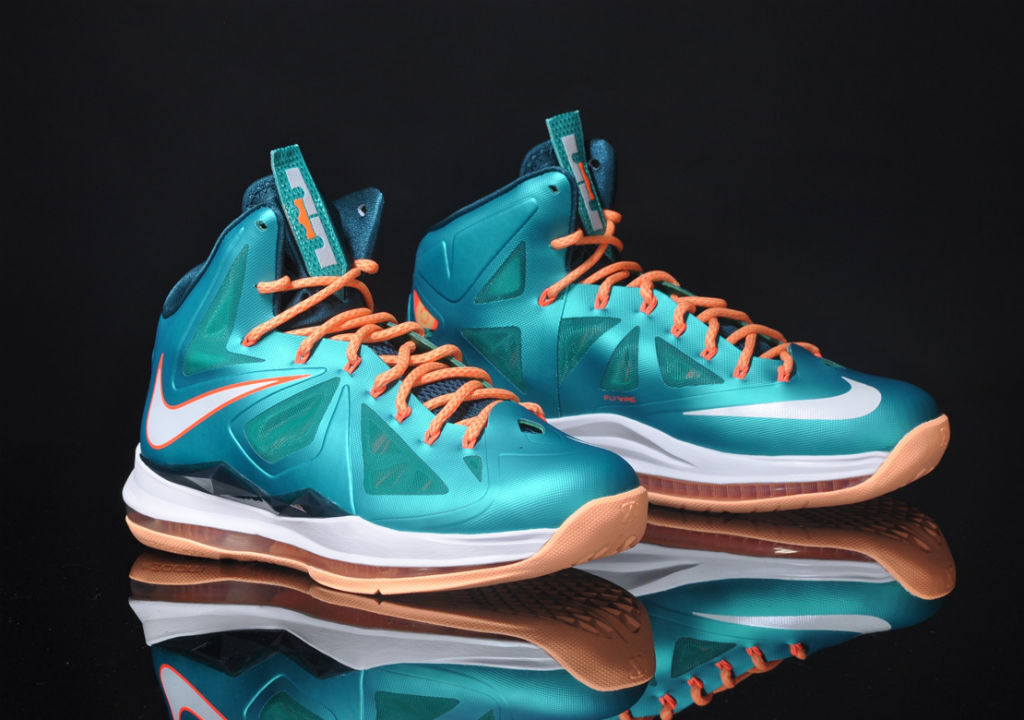 nike-lebron-x-10-setting-3