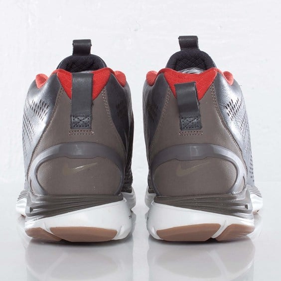 nike-lunar-chenchukka-qs-night-stadium-dark-mushroom-4