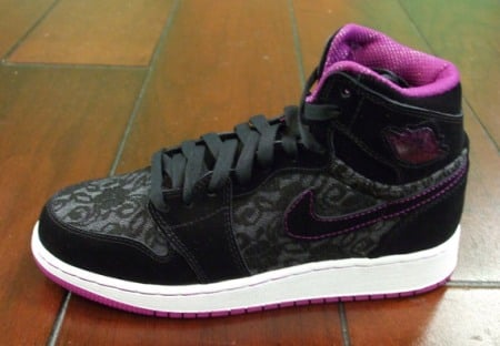 Air Jordan I (1) Retro High (Girls) – Black/Red Plum/White – August ‘09