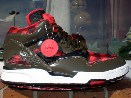 Reebok Pump Omni Lite – Army Green / Red Plaid