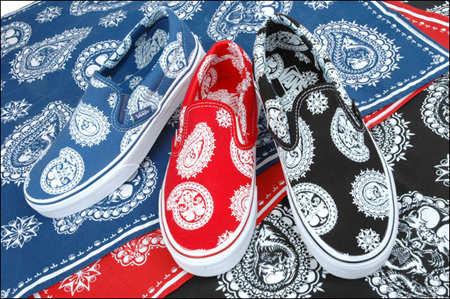 Vans Slip-Ons Paisley Skull