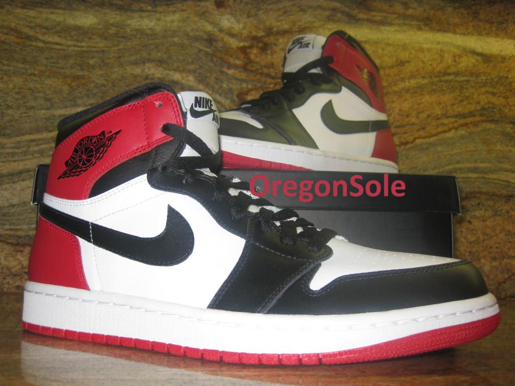 air-jordan-1-high-og-black-toe-2