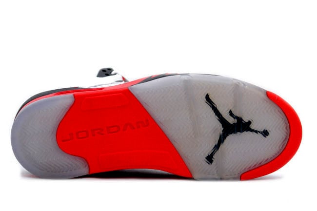 Air Jordan Retro V (5) 'Fire Red' - First Look