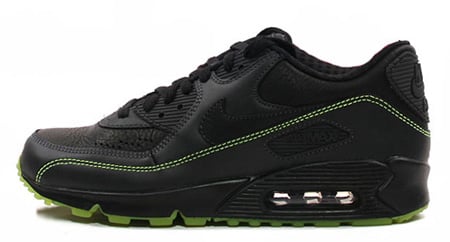 Nike Air Max 90 Quickstrike - Black/Green Voltage | SneakerFiles
