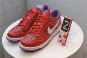 Nike iD x KDDi INFOBAR 2