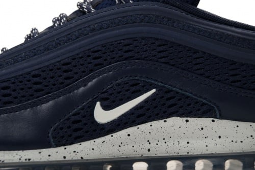 nike-air-max-97-em-blackened-blue-strata-grey-deep-royal-blue-2