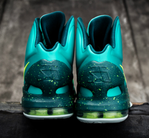 nike-kd-v-5-hulk-new-iamges-4