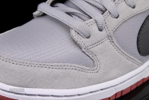 nike-sb-dunk-low-pro-wolf-grey-4