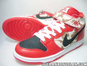 Nike Dunk SB Mid Crew Collection