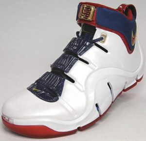 Nike Zoom Lebron IV Playoff Clear Picture