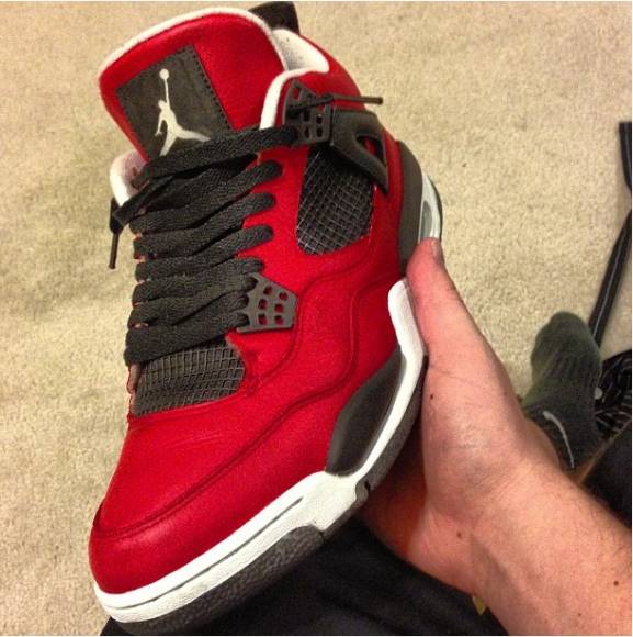 customize jordan 4