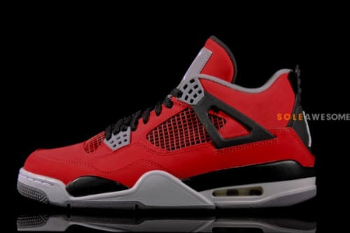 air-jordan-iv-4-fire-red-nubuck-new-detailed-images-2