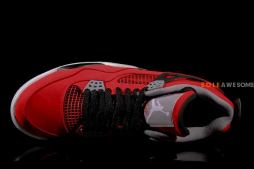 air-jordan-iv-4-fire-red-nubuck-new-detailed-images-4