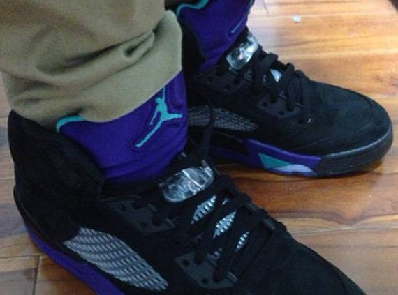 aj5 black grape
