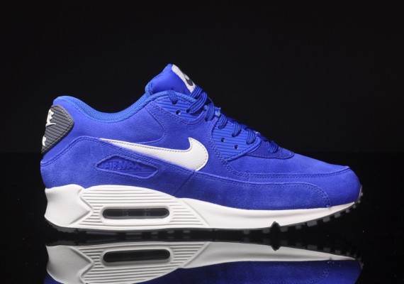 nike-air-max-90-essential-suede-pack-hyper-blue-sail-dark-grey-3