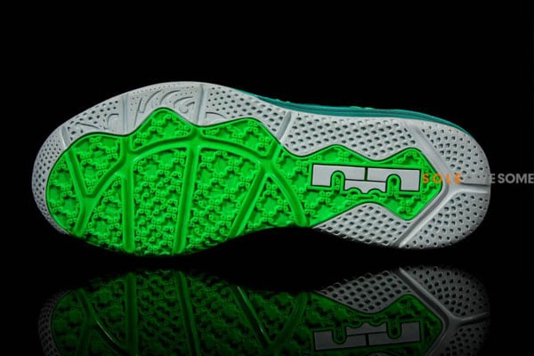 Nike LeBron X (10) Low 'Easter' | Release Date + Info