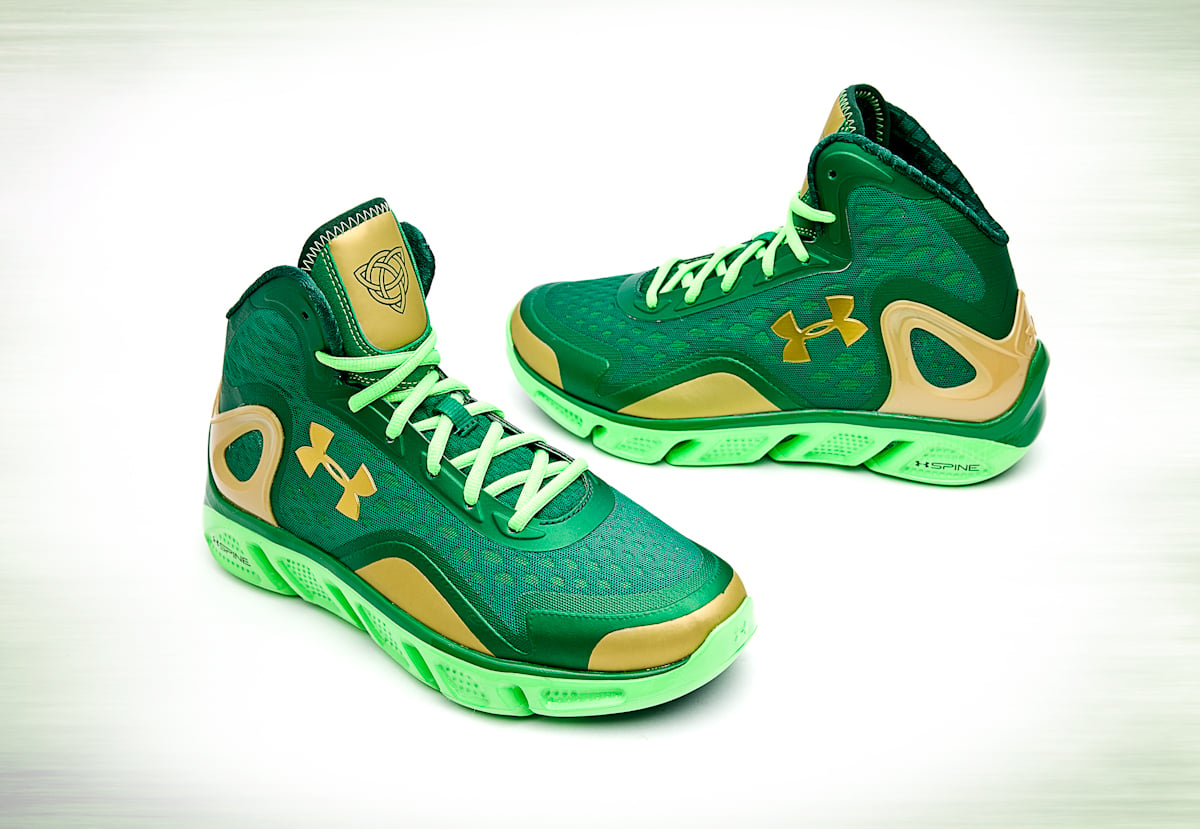 under-armour-spine-bionic-charge-bb-st-patricks-day-pack-2