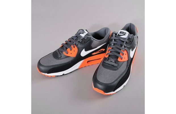 Nike Air Max 90 Premium Total Crimson 3