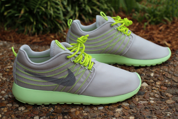 Nike Roshe Run Dynamic Flywire Grey Cyber