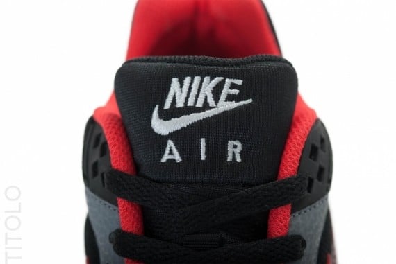 nike-air-classic-bw-gs-black-anthracite-cool-grey-3