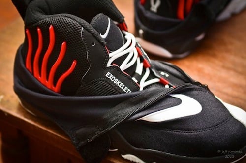 nike-air-zoom-flight-98-the-glove-1