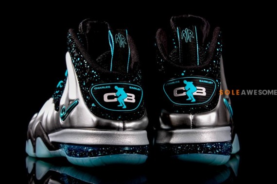 nike-barkley-posite-max-pure-platinum-black-cyber-blue-7