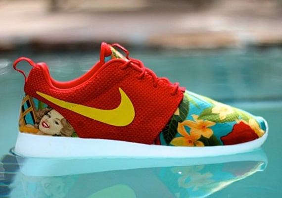 Nike Roshe Run 'Island Girl' Customs 