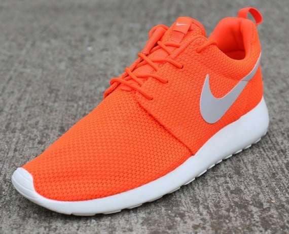 roshe run orange