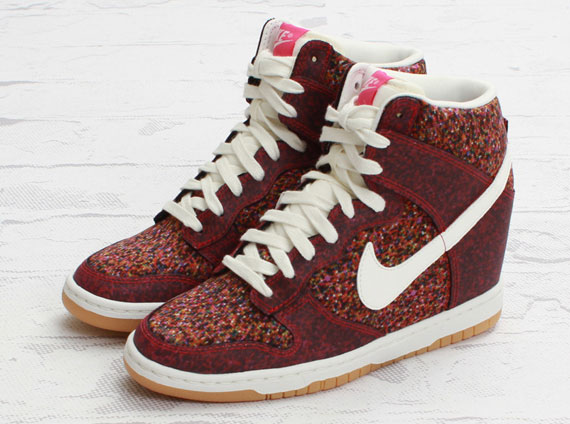 Now Available: Liberty x Nike WMNS Dunk Sky High ‘Pink Force’