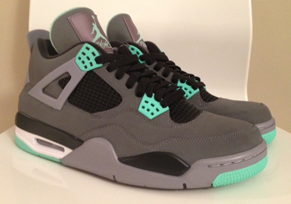 Release Update Green Glow Air Jordan IV